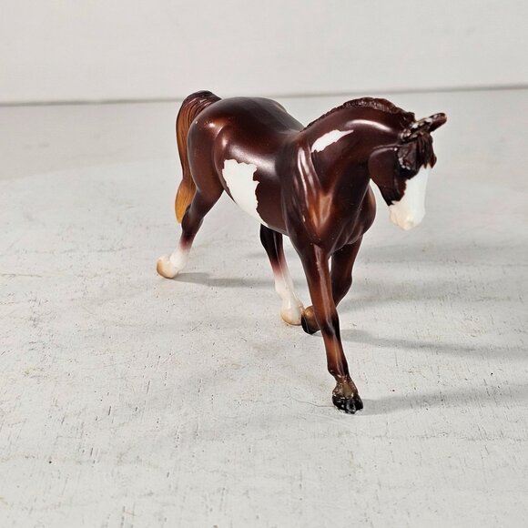 Breyer Stablemate Body Horse Trotting Warmblood Chestnut Pinto #5885 AS IS - Picture 4 of 10